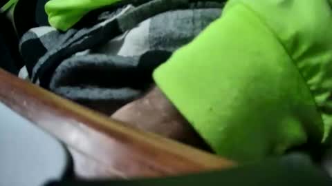 Snapshot of yuppers1234 chatting on 10.31.25 yuppers1234 online show from 10.31.25