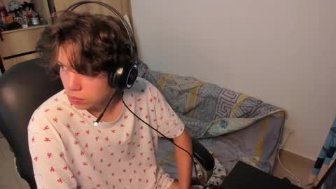 yurii_moody online show from 11.18.25