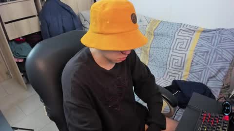 yurii_moody online show from 02.01.26