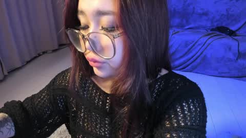 Hi My name Yuriko online show from 01.15.25