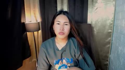 yuriyumixx_xoxo online show from 11.14.25