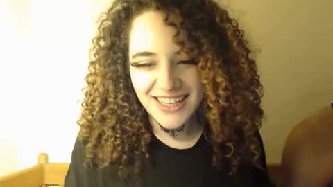 yusraxdamian online show from 02.01.26