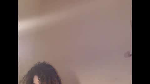 yusraxdamian online show from 02.07.26