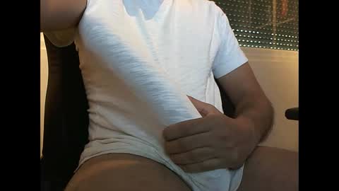 Yut online show from 12.09.24