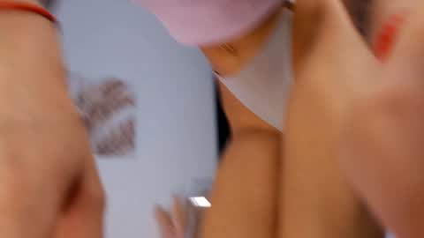 Snapshot of yuukenzi chatting on 01.07.25 Maria online show from 01.07.25