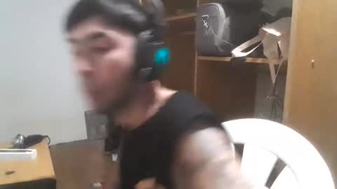 Yuumi online show from 10.14.25