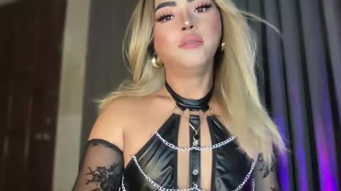 Miss Cali online show from 03.03.25