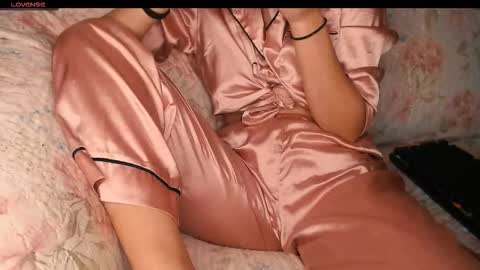 yzza_suave online show from 11.11.25