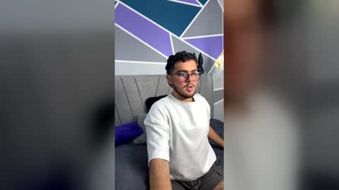 Zack  online show from 12.19.25