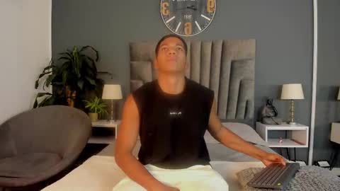 zac online show from 10.22.25