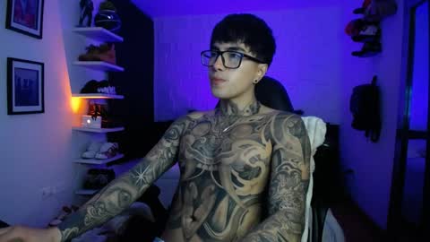 zac_muller1 online show from 04.21.26