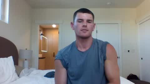 Snapshot of zachschaefer chatting on 06.21.26 zachschaefer online show from 06.21.26