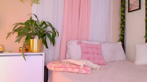   online show from 04.21.26