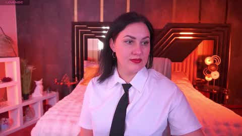 Zafiramoonn online show from 12.15.25