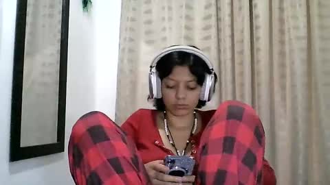 Zafiro online show from 02.03.26