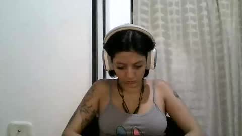 Zafiro online show from 04.27.26