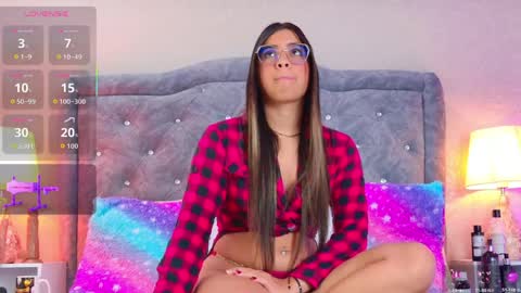 Zafiro online show from 04.07.26