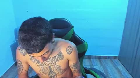 Snapshot of zafirocum chatting on 01.07.26 BiG Zafiro online show from 01.07.26