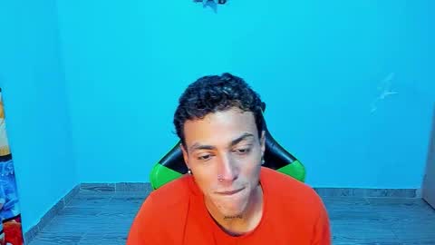 Snapshot of zafirocum chatting on 02.18.26 BiG Zafiro online show from 02.18.26