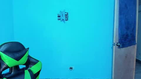 Snapshot of zafirocum chatting on 02.19.26 BiG Zafiro online show from 02.19.26