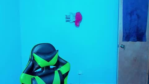 Snapshot of zafirocum chatting on 02.28.26 BiG Zafiro online show from 02.28.26