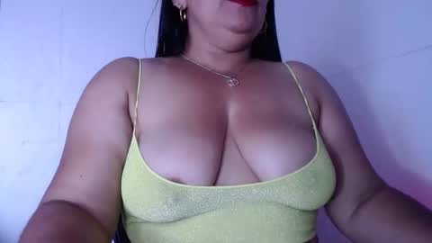 Zahi ... wants to play with everyone...yessss online show from 05.19.26