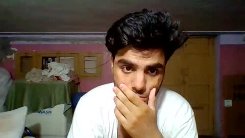 Snapshot of zaifi64 chatting on 10.27.25 zaifi64 online show from 10.27.25