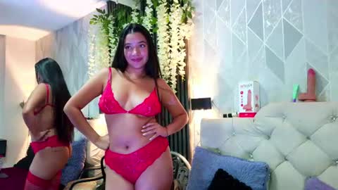 Snapshot of zaira_bonny chatting on 07.17.26 Zaira Bonny online show from 07.17.26