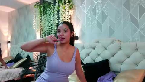 Snapshot of zaira_bonny chatting on 07.27.26 Zaira Bonny online show from 07.27.26