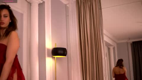 Snapshot of zairalure chatting on 04.15.26 Zaira online show from 04.15.26