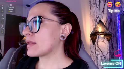   online show from 04.06.26