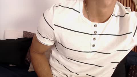 Snapshot of zander_2120 chatting on 01.11.25 Zander online show from 01.11.25