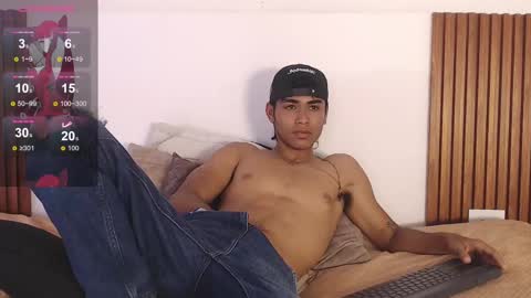 Snapshot of zander_2120 chatting on 03.11.25 Zander online show from 03.11.25