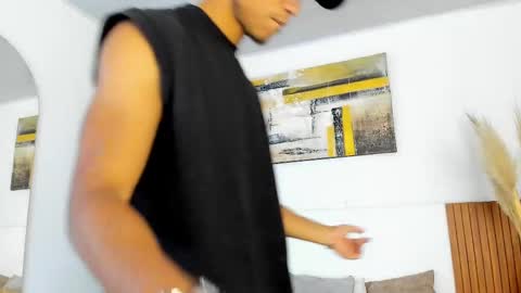 Snapshot of zander_2120 chatting on 09.18.25 Zander online show from 09.18.25