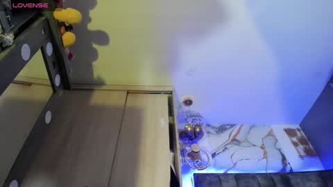 Zandra online show from 02.18.26