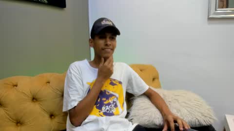 Snapshot of zane_belville chatting on 06.29.26 Zane Belville online show from 06.29.26