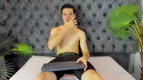 zane online show from 03.07.26