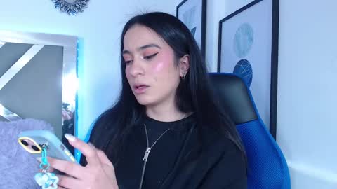 zaradames_ online show from 01.16.25