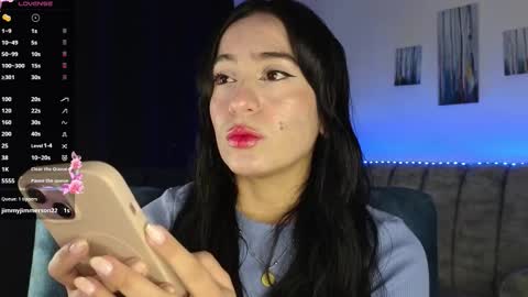 zaradames_ online show from 11.18.25