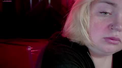 Lola online show from 11.16.25