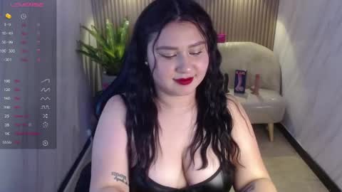 Snapshot of zarath_tf chatting on 05.26.26 Zarath online show from 05.26.26