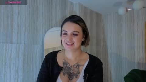 Isabella online show from 02.14.26