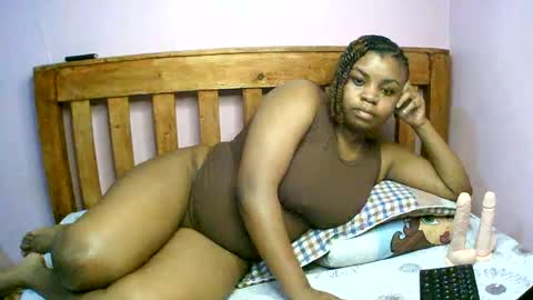 Snapshot of zariamonet chatting on 07.26.26 zariamonet online show from 07.26.26