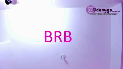 Snapshot of zarianaevanz chatting on 02.01.25 Zariana online show from 02.01.25