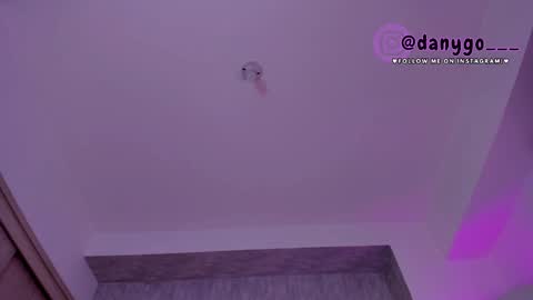 Snapshot of zarianaevanz chatting on 03.06.25 Zariana online show from 03.06.25