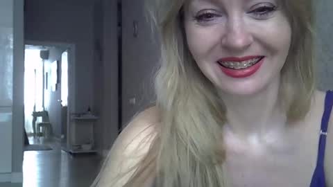 Zarina Swift online show from 02.18.25