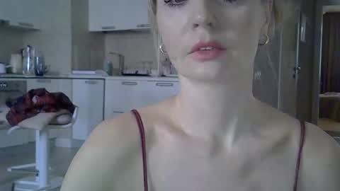 Zarina Swift online show from 02.03.26