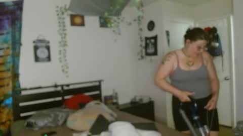 zawmbiemoonz online show from 04.14.26