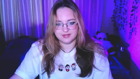 Snapshot of zayarush chatting on 09.17.25 zayarush online show from 09.17.25