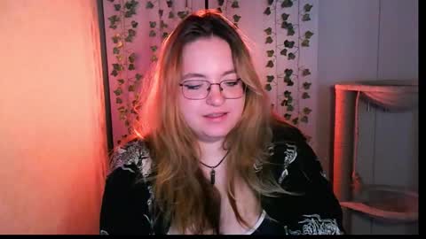 Snapshot of zayarush chatting on 10.10.25 zayarush online show from 10.10.25